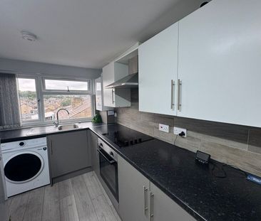 Laisteridge Lane, Bradford - Photo 5