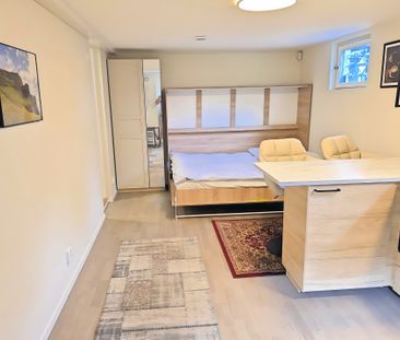 Tröskverksvägen, Älvsjö - Photo 1