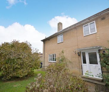 4 bedroom semi-detached house to rent - Photo 6