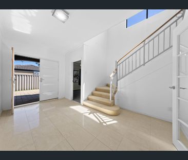 4/138 Lewington Street, Rockingham, WA 6168 - Photo 6