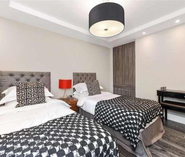 St. Johns Wood Park, St Johns Wood, London, NW8 - Photo 3