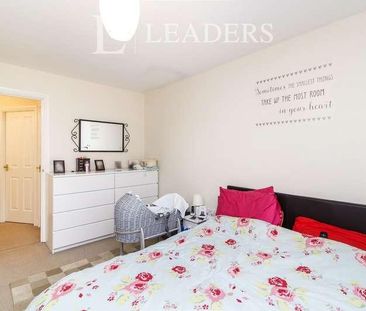 Appletrees Crescent, Bromsgrove, Worcestershire, B61 - Photo 5