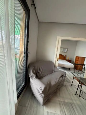 Apartamento de alquiler en Avenida Alcalde Luis Uruñuela, Urbadiez - Entrepuentes - Foto 3