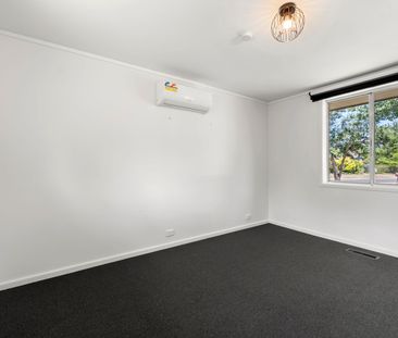 8 Brazel Street, Higgins ACT 2615 - House For Rent | Domain - Photo 3