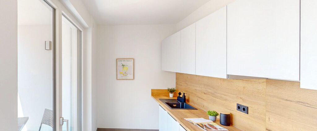 *Achtung Mietpreisgedämpft* Jetzt einziehen und wohlfühlen! – 3-Zimmer mit Balkon - Photo 1