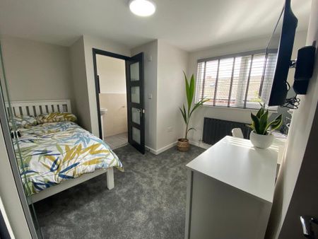 5 bedroom house to rent - Photo 4