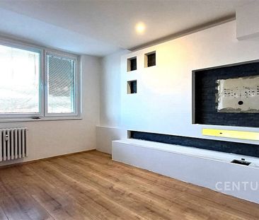 Pronájem bytu 2+1 56 m² - Photo 2
