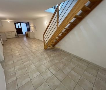 Location Appartement 2 pièces 45m² MONTPEYROUX 34150 - Photo 4