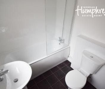 Darnley Street, Shelton, Stoke-On-Trent, ST4 - Photo 4