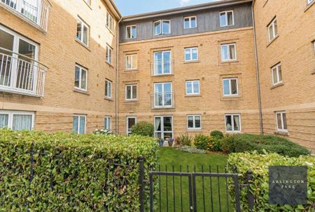 1 bedroom retirement property to rent - Photo 5