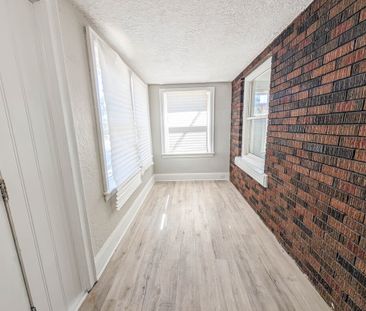17 Page St, St. Catharines (Unit 2) - 1 Bedroom Apartment - Photo 6