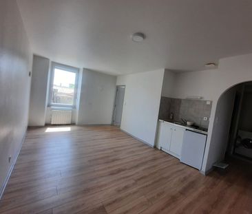 Location Appartement 2 pièces 34m² - Photo 2