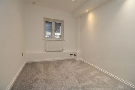 St James House, Priestgate, Peteborough - Photo 2