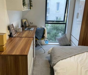 Premium Ensuite - Photo 6