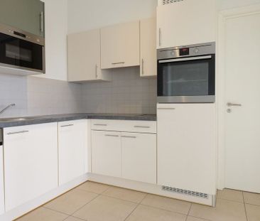 Appartement te huur in Sint-Truiden voor € 790 met 1 slaapkamer - Foto 2