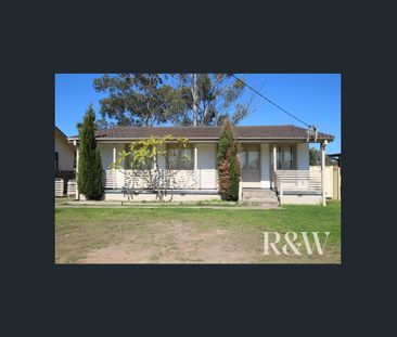 WELL PRESENTED HOME - Photo 3