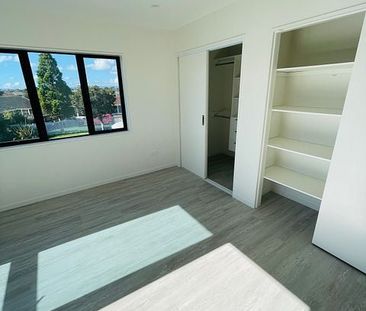 Modern 4BR Brand new Home in Papatoetoe! - Photo 6
