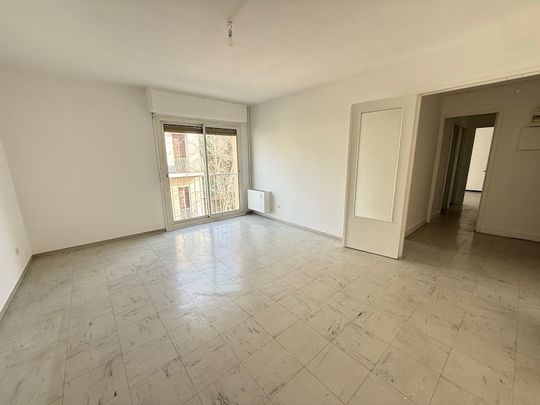 Location Appartement 2 pièces 55m² - Photo 1