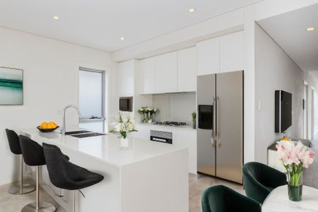 Modern, Private and Spacious Duplex! - Photo 4