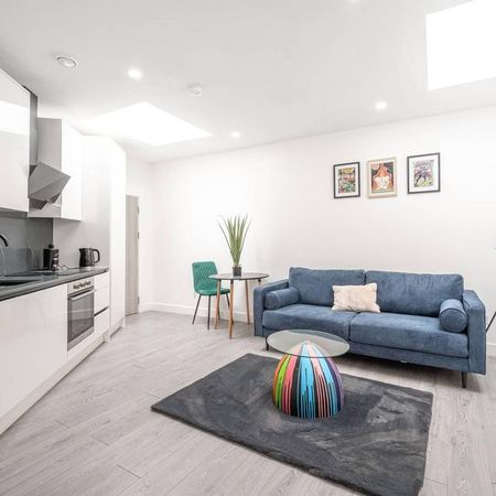 1 bedroom flat to rent - Photo 4