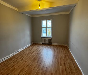 3-Zimmer-Wohnung im Dachgeschoss – mit Balkon und Wohlfühlfaktor - Photo 1