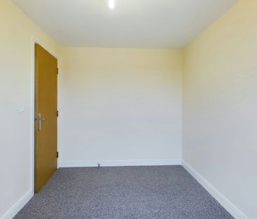 Town house to rent on - Photo 6