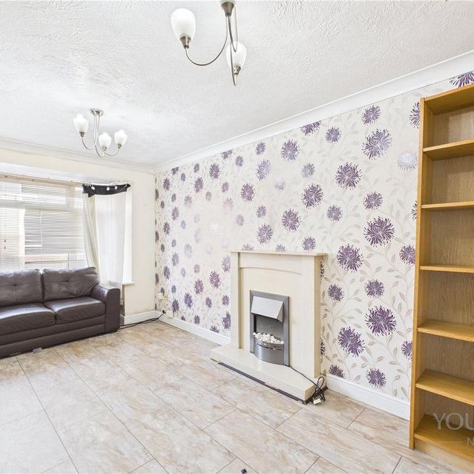3 bedroom semi-detached house to rent - Photo 1