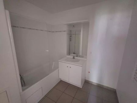 location Appartement T2 DE 44.19m² À LE CHESNAY - Photo 4