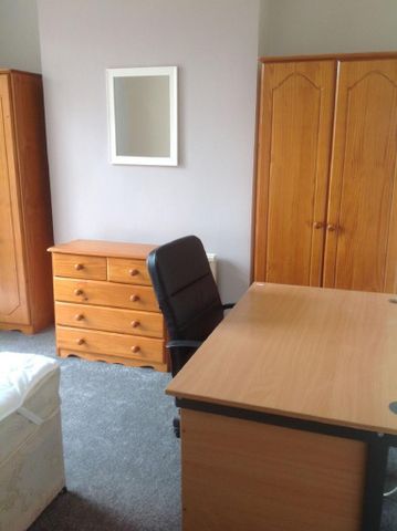 4 bedroom house to rent - Photo 5