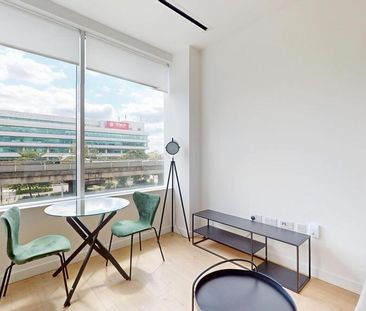 Studio to rent - Photo 2