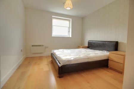 Bell Barn Road, Park Central, Birmingham - Photo 5