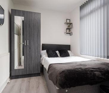 Room in a Shared House, Windsor Road, L13 - Photo 4