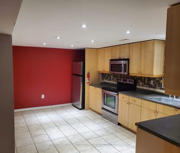 Semi-Detached Home For Lease | E8120882 - Photo 4