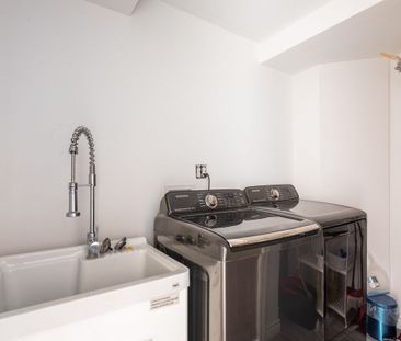 For Lease - 5047 Kempling Lane, Burlington, Ontario - Photo 4