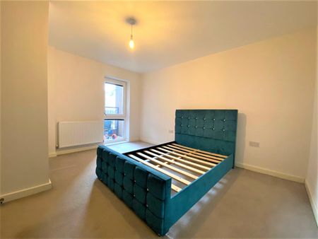 Windsor Court, Pennyroyal Drive, West Drayton, UB7 - Photo 5