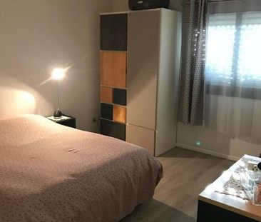Location Appartement 2 pièces 49m² LYON 8ème - Photo 1