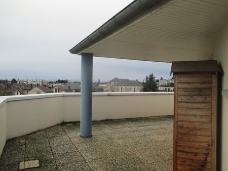 Location Appartement 3 pièces 77m² ORLEANS 45100 - Photo 5