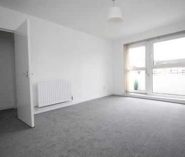 1 Bed Flat, Burnbank Terrace, G20 - Photo 4
