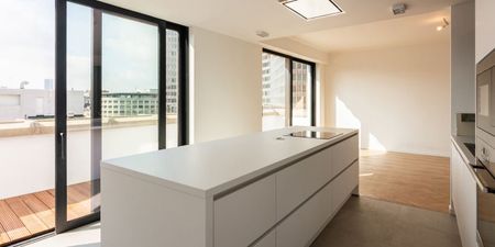 Appartement te huur in Brussel voor € 1.725 met 2 slaapkamers - Photo 2