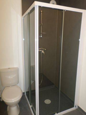 Location Appartement 1 pièce 25m² CLERMONT FERRAND 63000 - Photo 5