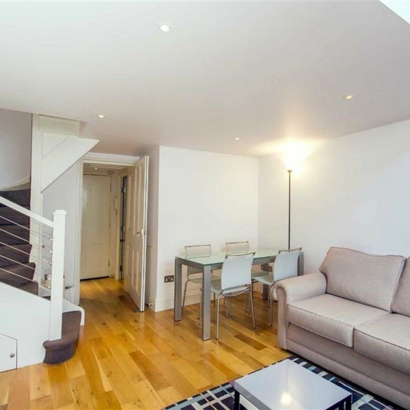 Queen's Gate, South Kensington, SW7 - Photo 1