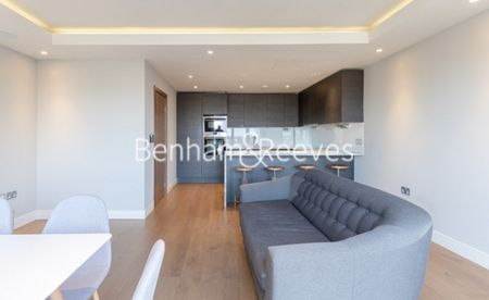 2 Bedroom flat to rent in Parrs Way, Hammersmith, W6 - Photo 4