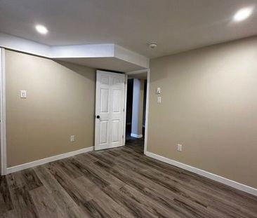 For Lease - 1488 MEADOWBROOK Road Unit# A, Cyrville - Carson Grove ... - Photo 1
