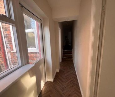 1 bedroom property to rent - Photo 6