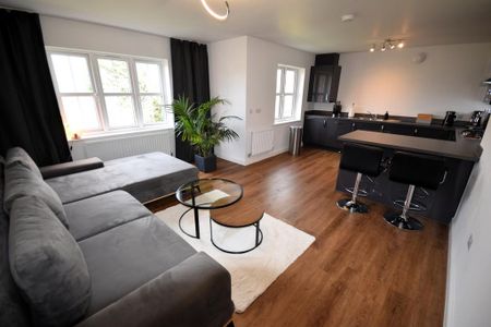 2 bedroom flat to rent - Photo 2