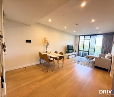 Chic 1-Bedroom Riverside Apartment! - Photo 1