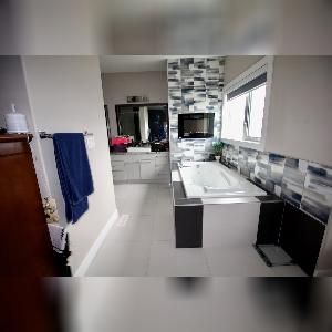 4 Bed 3 Bath Executive Home Jagare Ridge SW Edmonton - Photo 3