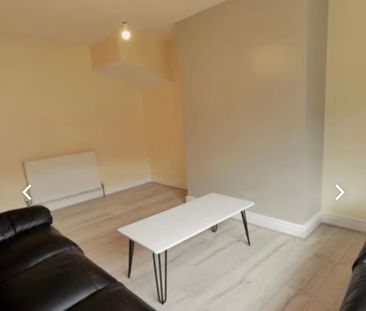 3 Bed - 8A Monkbridge Street, Headingley, Leeds - LS6 4HL - Student - Photo 3