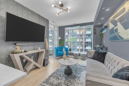 576 Front Street W #629 - Photo 4