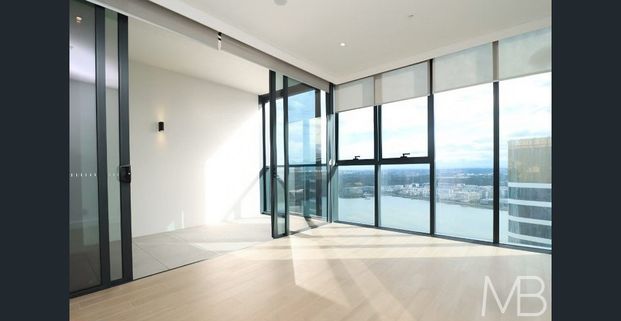 PREMIUM WATERVIEW RESIDENCE ABOVE RHODES CENTRAL - Photo 1